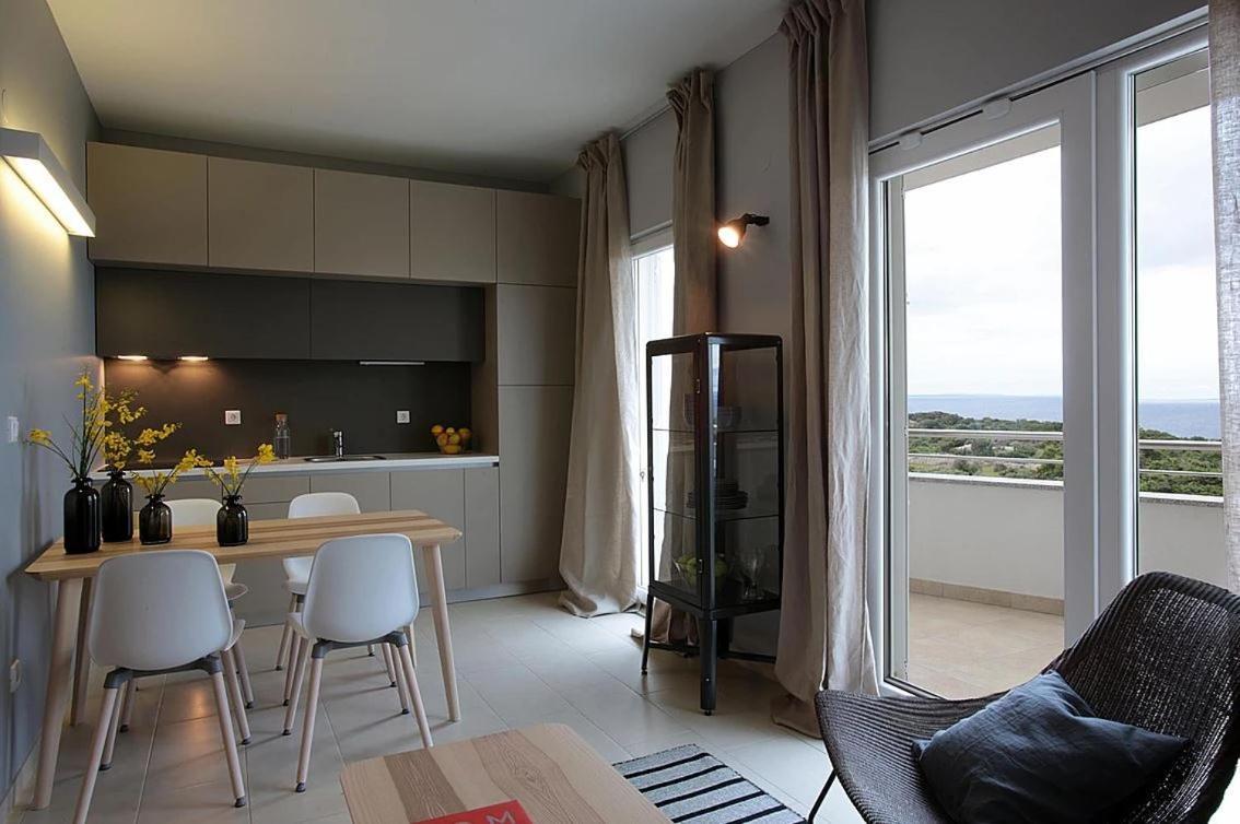 Sea Salt Apartment Новалья Экстерьер фото