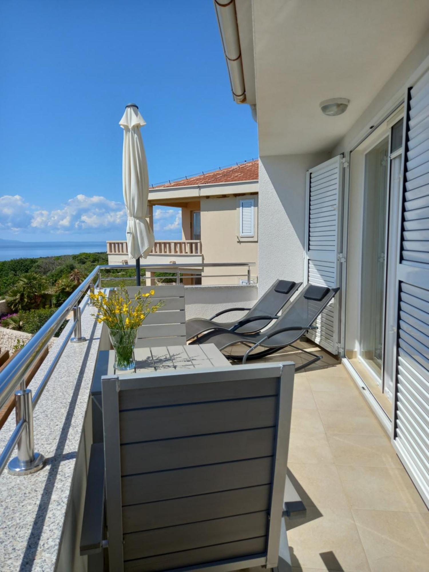Sea Salt Apartment Новалья Экстерьер фото